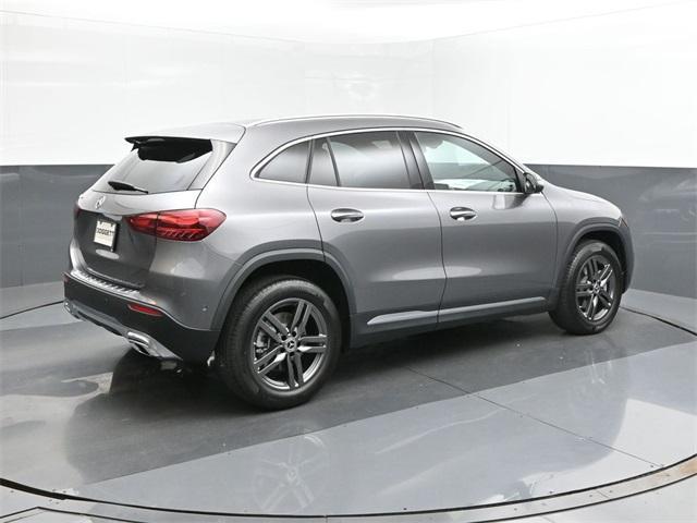 new 2025 Mercedes-Benz GLA 250 car, priced at $49,815