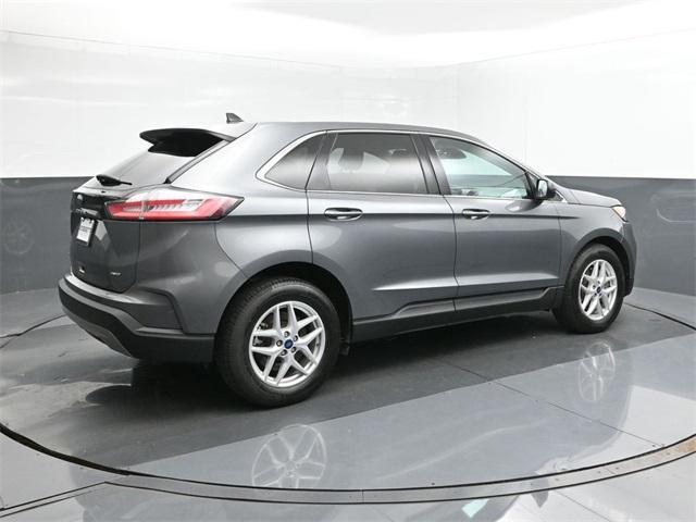 used 2022 Ford Edge car, priced at $18,299