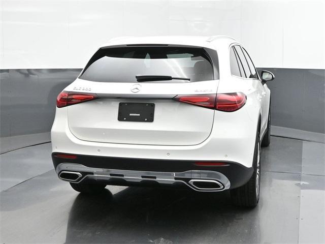 new 2025 Mercedes-Benz GLC 300 car, priced at $53,385