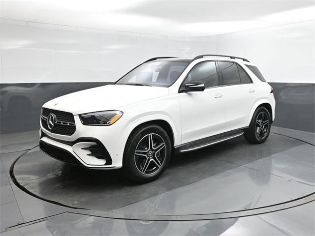 new 2026 Mercedes-Benz GLE 450 car, priced at $81,915