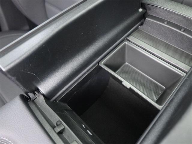 new 2026 Mercedes-Benz GLE 450 car, priced at $81,915