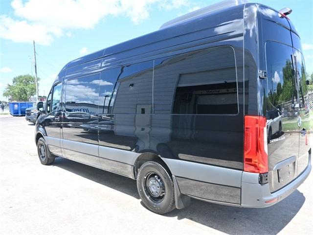 new 2025 Mercedes-Benz Sprinter 2500 car, priced at $76,804