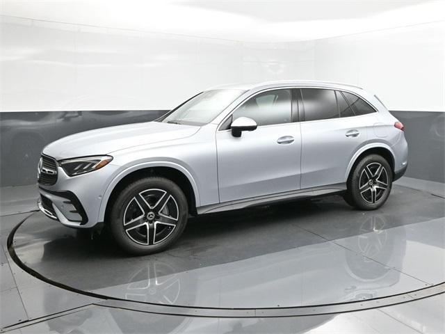 new 2025 Mercedes-Benz GLC 350e car, priced at $65,500