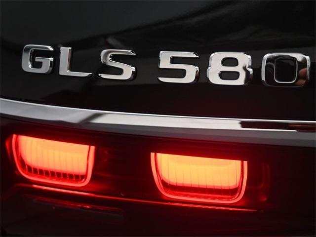 new 2024 Mercedes-Benz GLS 580 car, priced at $115,600