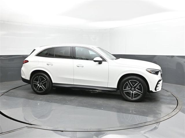new 2025 Mercedes-Benz GLC 350e car, priced at $58,999