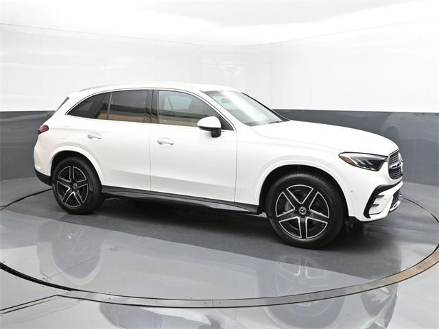 new 2025 Mercedes-Benz GLC 350e car, priced at $64,750