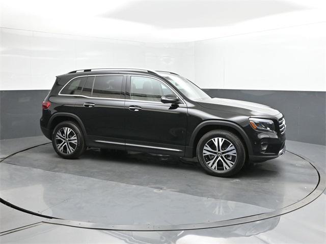 new 2025 Mercedes-Benz GLB 250 car, priced at $48,645