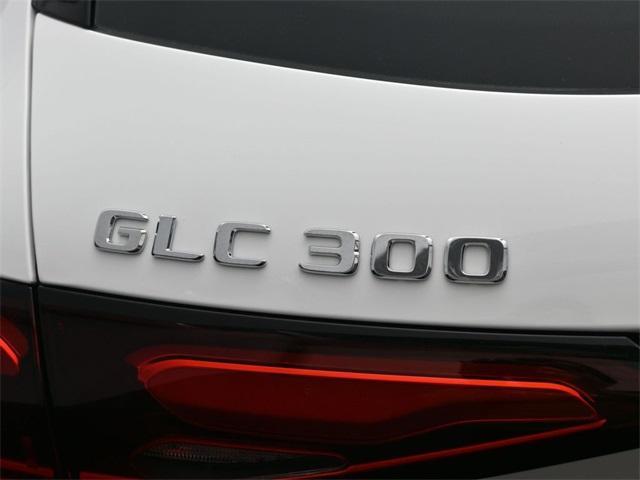 new 2025 Mercedes-Benz GLC 300 car, priced at $54,385