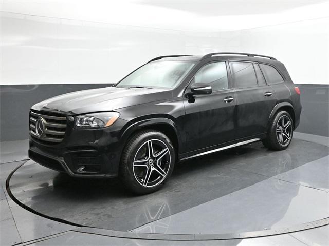 new 2025 Mercedes-Benz GLS 450 car, priced at $100,015