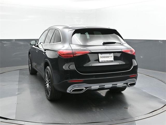 new 2025 Mercedes-Benz GLC 300 car, priced at $56,235