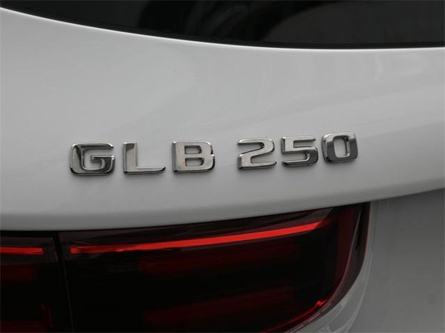 new 2026 Mercedes-Benz GLB 250 car, priced at $44,999