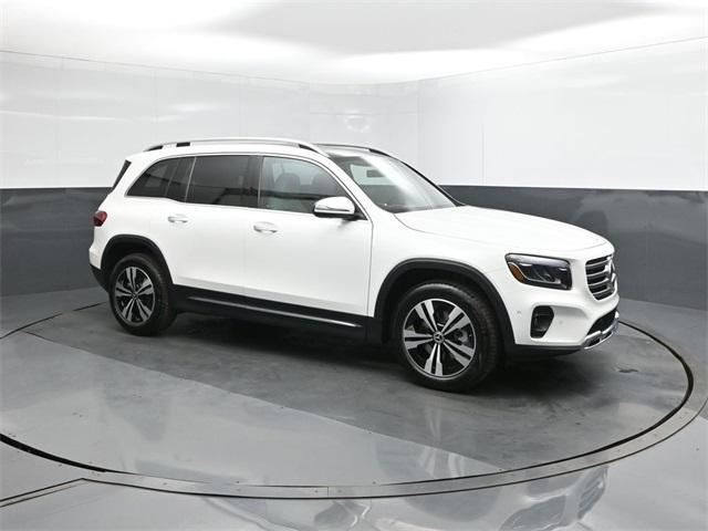 new 2026 Mercedes-Benz GLB 250 car, priced at $44,999