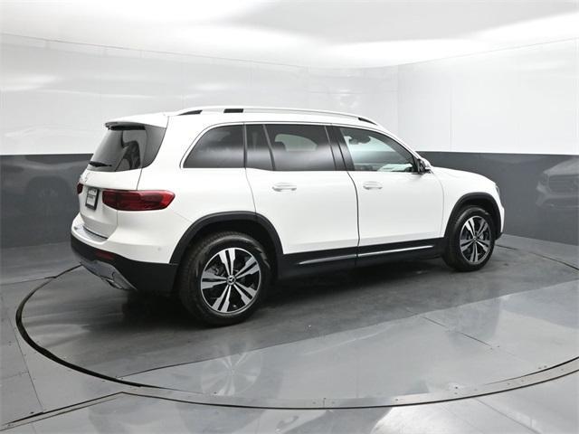 new 2026 Mercedes-Benz GLB 250 car, priced at $44,999