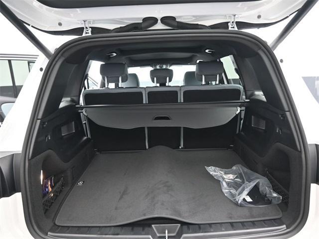 new 2026 Mercedes-Benz GLB 250 car, priced at $44,999