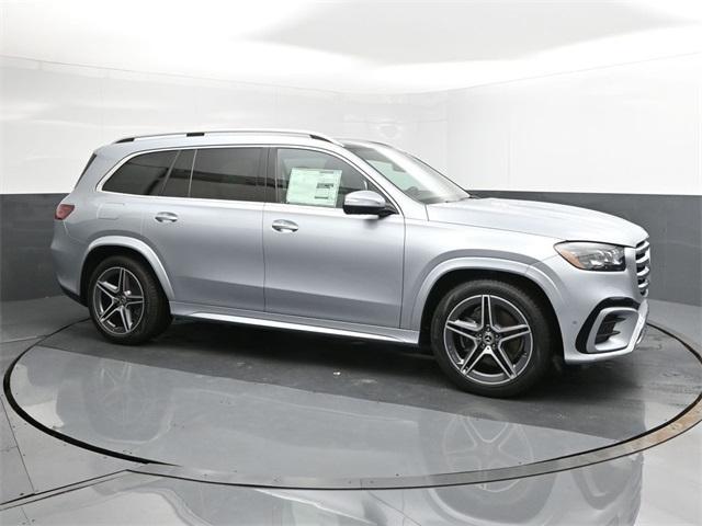 new 2025 Mercedes-Benz GLS 450 car, priced at $95,365