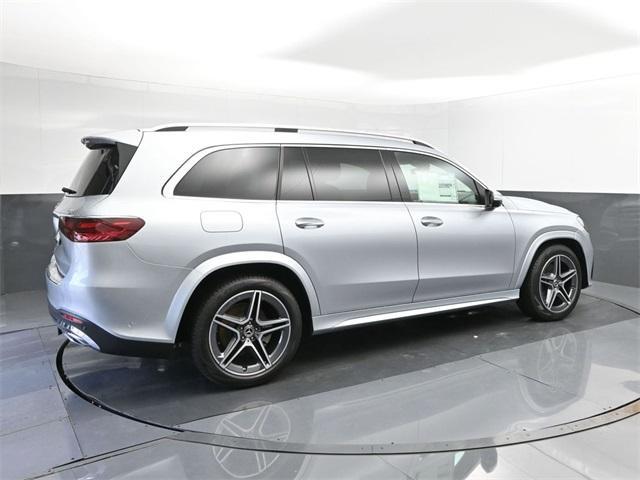 new 2025 Mercedes-Benz GLS 450 car, priced at $95,365