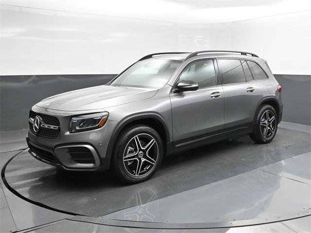 new 2024 Mercedes-Benz GLB 250 car, priced at $53,350