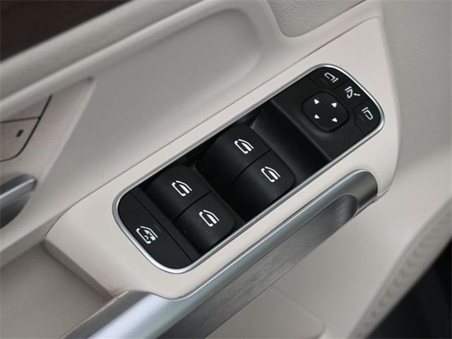 used 2022 Mercedes-Benz GLB 250 car, priced at $22,499