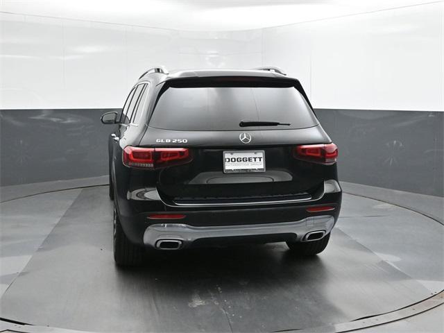 used 2022 Mercedes-Benz GLB 250 car, priced at $22,499