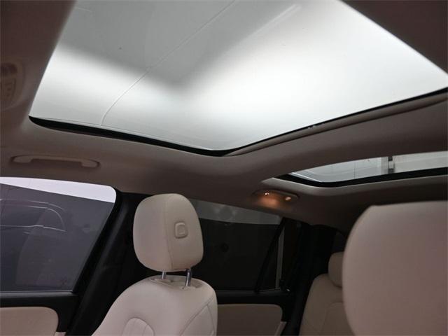 used 2022 Mercedes-Benz GLB 250 car, priced at $22,499