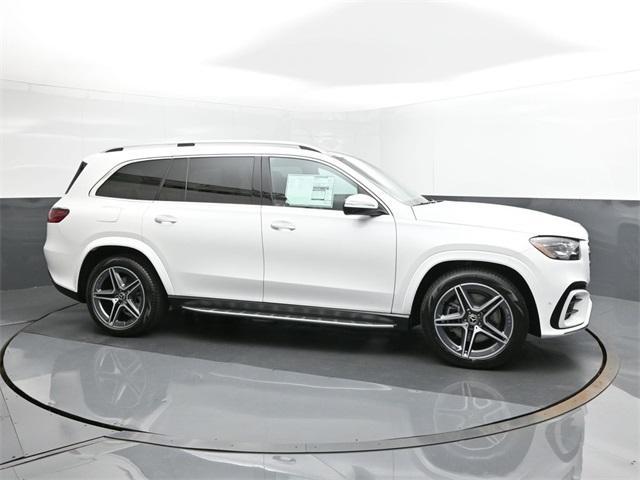 new 2025 Mercedes-Benz GLS 450 car, priced at $101,465