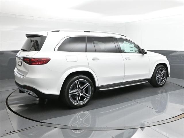 new 2025 Mercedes-Benz GLS 450 car, priced at $101,465