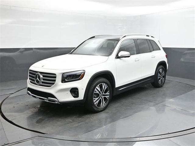 new 2025 Mercedes-Benz GLB 250 car, priced at $49,255