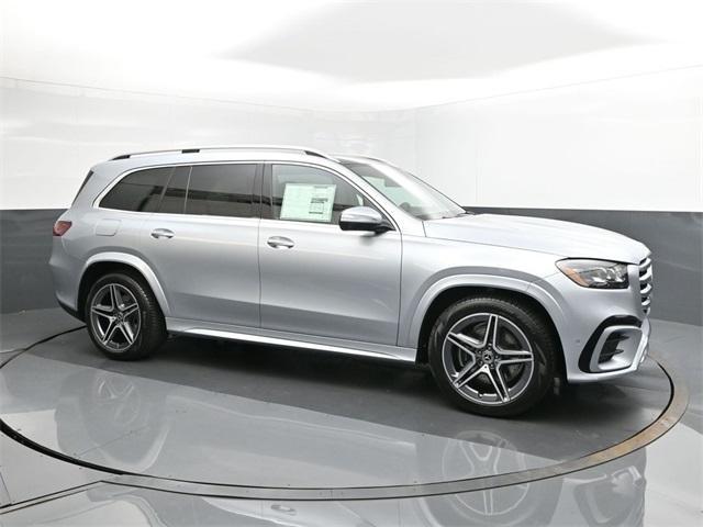 new 2025 Mercedes-Benz GLS 450 car, priced at $95,365