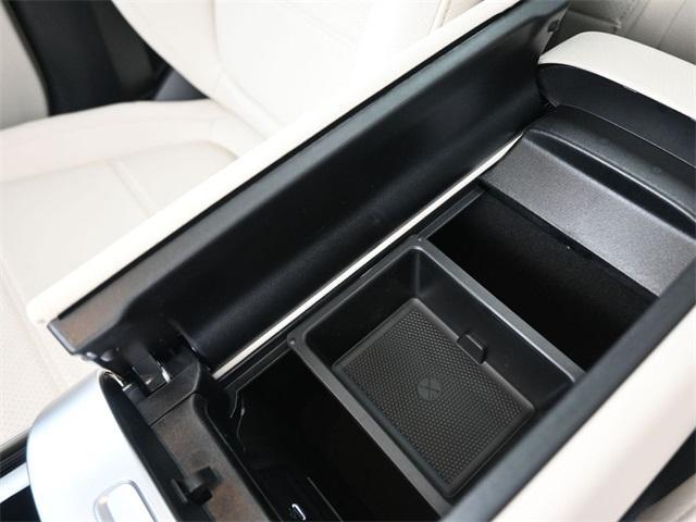 new 2025 Mercedes-Benz GLC 300 car, priced at $54,345