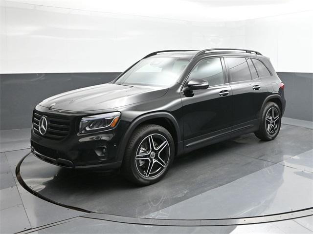 new 2025 Mercedes-Benz GLB 250 car, priced at $51,445