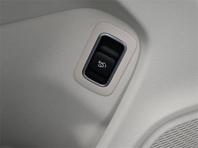 new 2026 Mercedes-Benz CLA 250 car, priced at $43,999