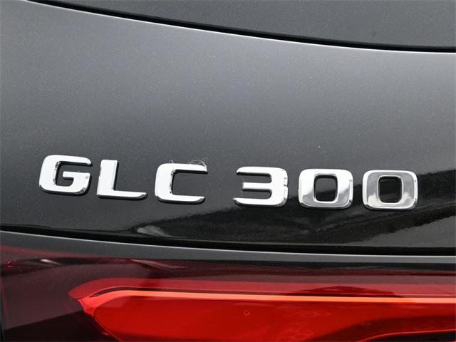 new 2025 Mercedes-Benz GLC 300 car, priced at $56,350