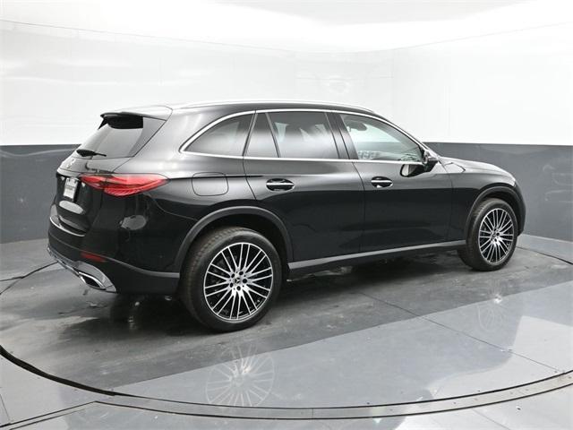 new 2025 Mercedes-Benz GLC 300 car, priced at $56,350