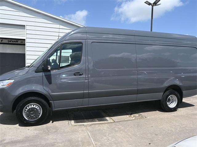 new 2024 Mercedes-Benz Sprinter 3500 car, priced at $62,250