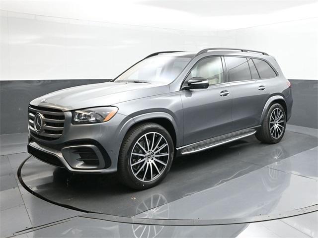 new 2025 Mercedes-Benz GLS 450 car, priced at $101,700