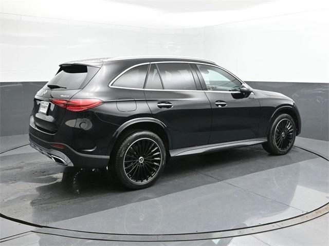 new 2025 Mercedes-Benz GLC 300 car, priced at $58,500