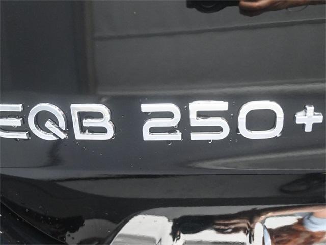 new 2024 Mercedes-Benz EQB 250 car, priced at $63,115