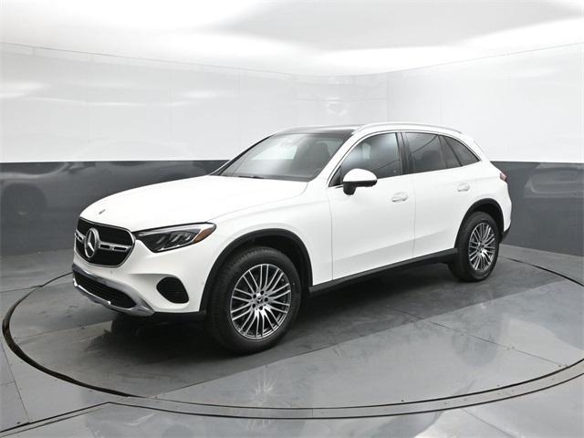 new 2026 Mercedes-Benz GLC 300 car, priced at $56,685