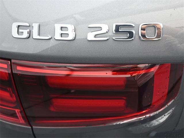 new 2024 Mercedes-Benz GLB 250 car, priced at $53,350