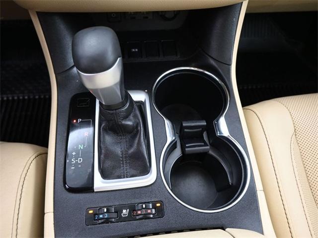 used 2019 Toyota Highlander car, priced at $24,999