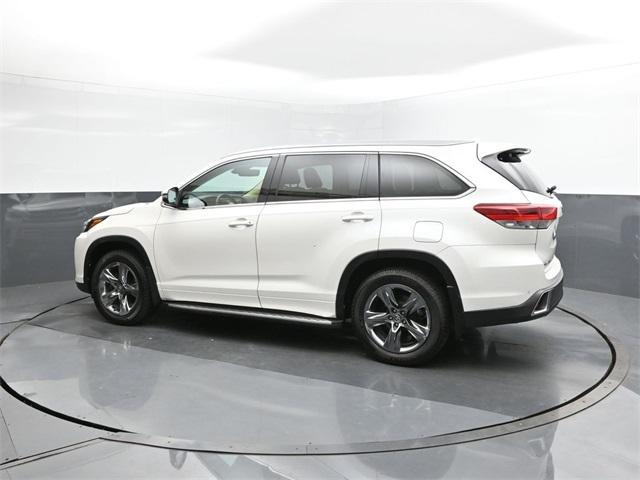 used 2019 Toyota Highlander car, priced at $24,999
