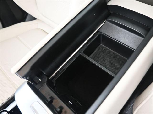 new 2025 Mercedes-Benz GLC 300 car, priced at $54,585
