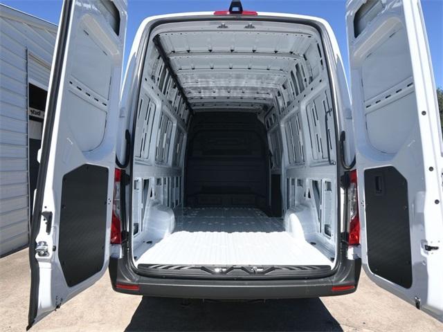 new 2025 Mercedes-Benz Sprinter 2500 car, priced at $60,269