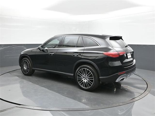 new 2025 Mercedes-Benz GLC 300 car, priced at $54,225