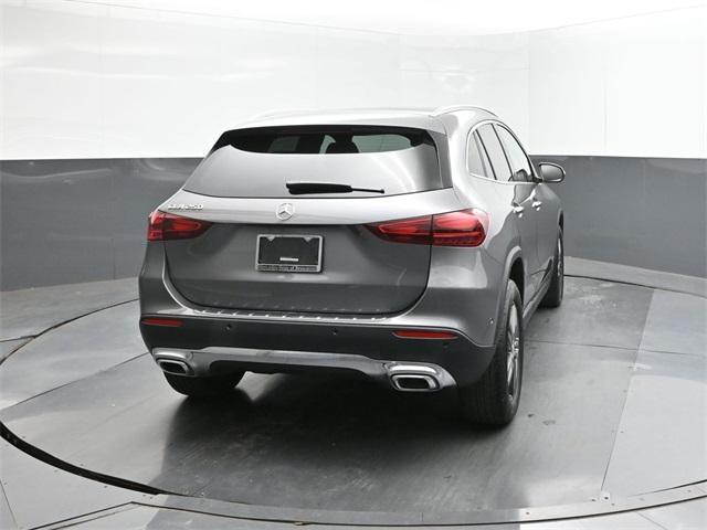 new 2025 Mercedes-Benz GLA 250 car, priced at $49,205