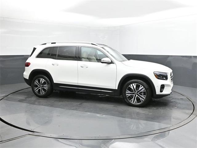 new 2025 Mercedes-Benz GLB 250 car, priced at $50,910