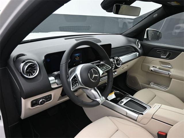 new 2025 Mercedes-Benz GLB 250 car, priced at $50,910