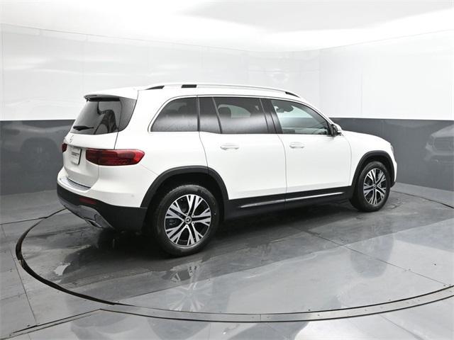 new 2025 Mercedes-Benz GLB 250 car, priced at $50,910