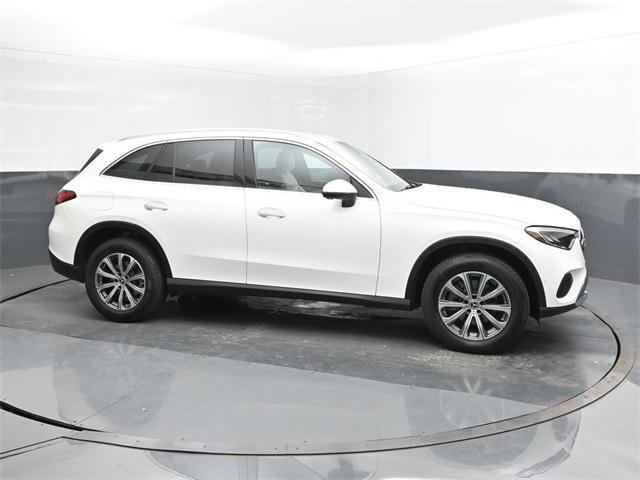 new 2025 Mercedes-Benz GLC 300 car, priced at $51,999
