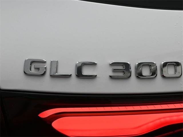 new 2025 Mercedes-Benz GLC 300 car, priced at $51,999